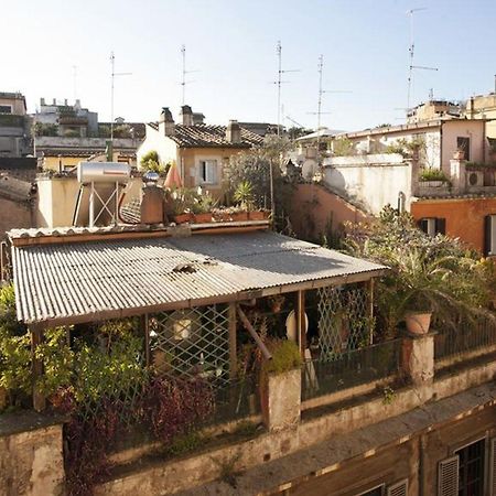 House Paganica Apartamento Roma Exterior foto