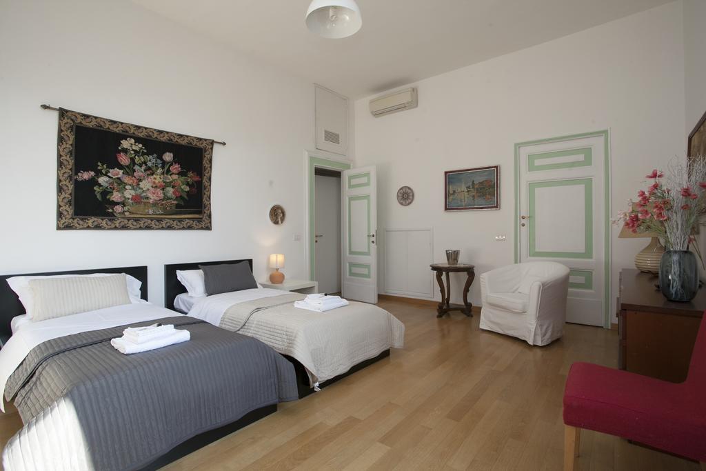 House Paganica Apartamento Roma Quarto foto