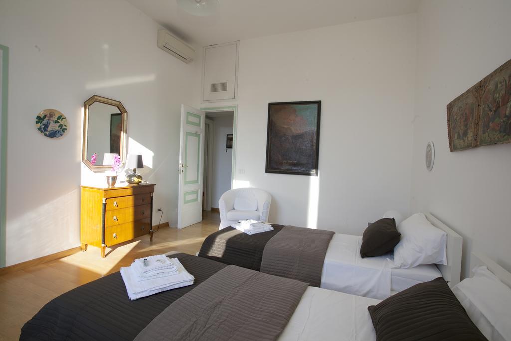 House Paganica Apartamento Roma Quarto foto